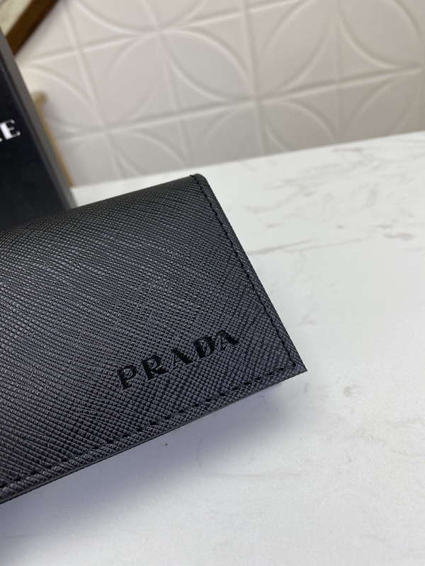 プラダ財布コピー素材ディテール